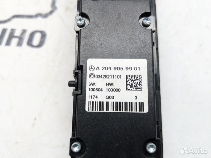 Блок кнопок w204 C-class 651.911