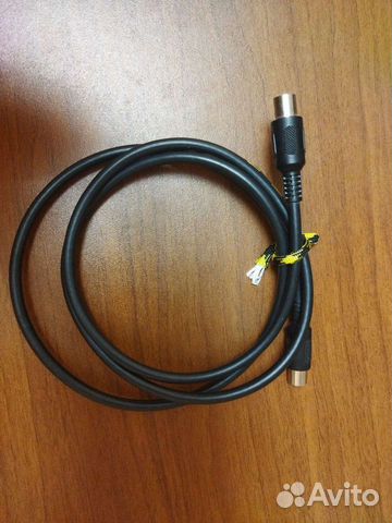 Соединительный кабель S-video - RCA