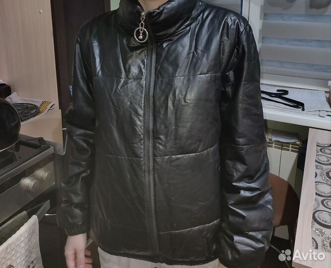 Куртка женская весенняя кожзам