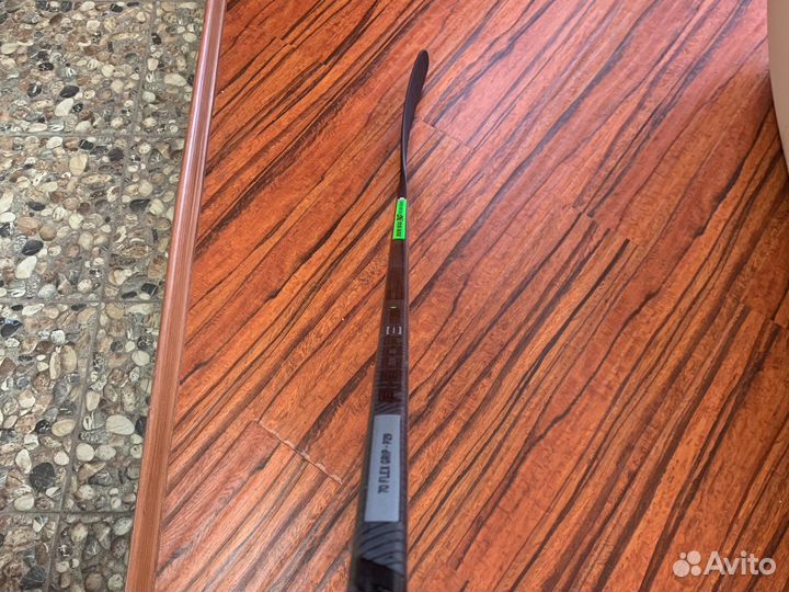 Клюшка хоккейная