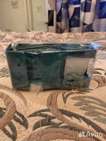 Держатель настенный для телефона, пульта