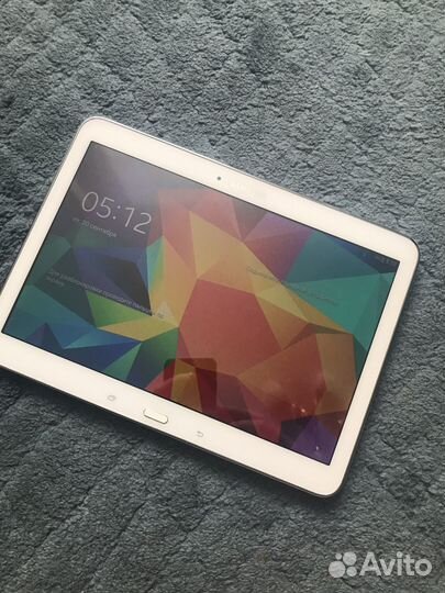 Samsung Galaxy Tab 4 (SM-T530 )