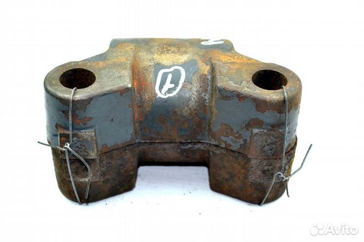 Кронштейн стабилизатора, переднего моста, нижний л