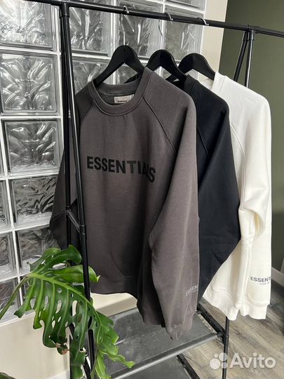 Свитшот Essentials