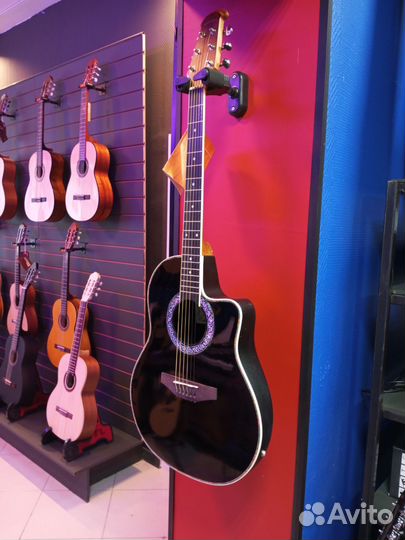 Электроакустическая гитара Martinez w-162