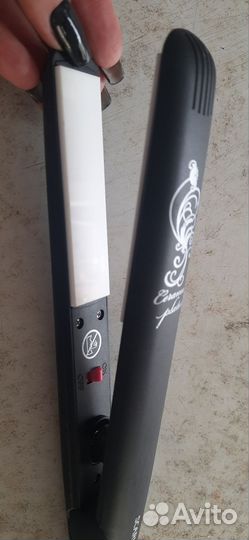 Выпрямитель для волос