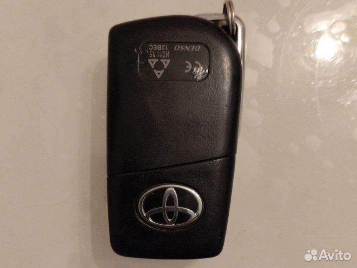 Иммобилайзер ключ RAV 4 оригинал