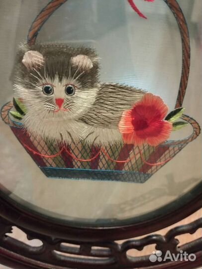 Китайский экран для светильника с вышивкой