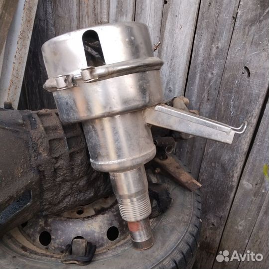 Ручная колонка для воды