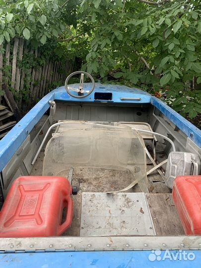 Моторная лодка казанка5м3