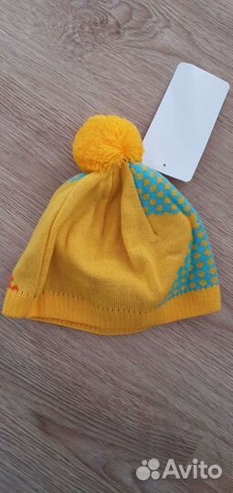 Новая вязаная зимняя шапка еврозима