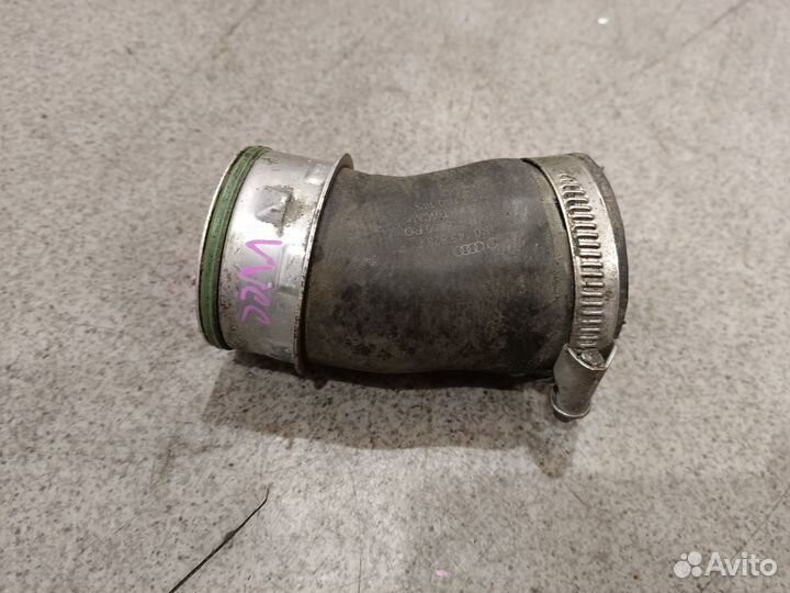 Патрубок интеркулера для 2.0 Volkswagen Passat CC