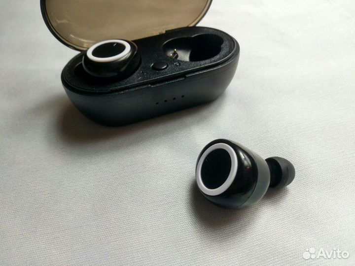 Беспроводные наушники airdots T8, новые