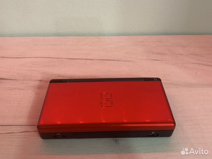 Nintendo ds lite с кучей игр