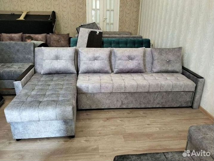 Диван угловой на заказ не б/у
