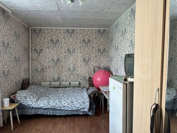 Комната 12,2 м² в 1-к., 8/12 эт.