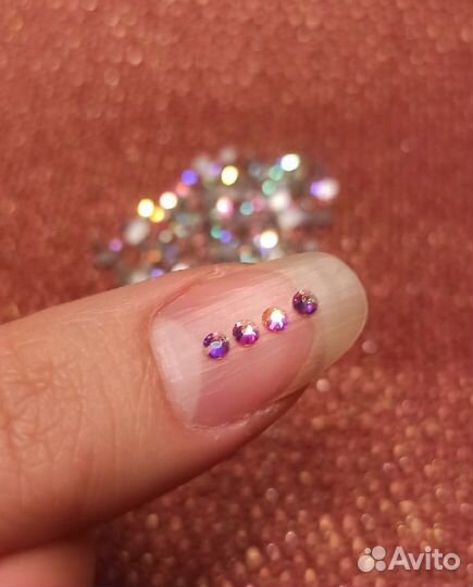 Стразы стекл. холод. фиксации (ногти, рукоделье)