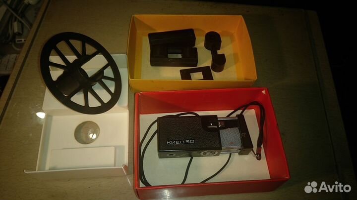 Пленочный микрофотоаппарат Киев-30