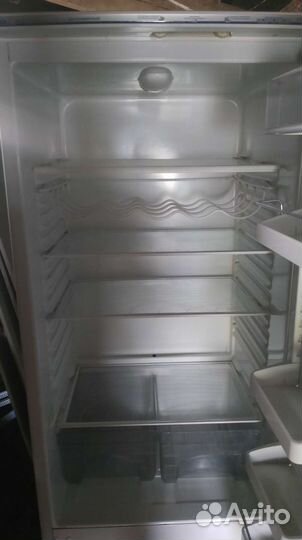 Продам холодильник рабочий