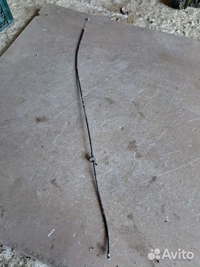 Трос капота на BMW E60