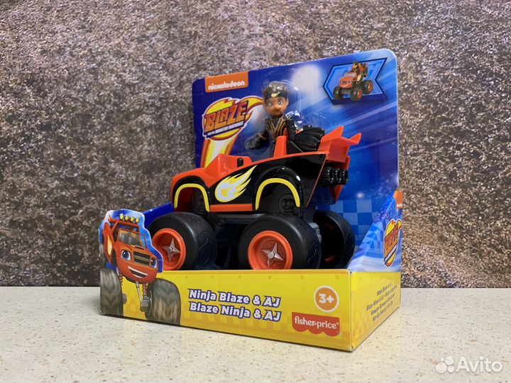 Новая машинка Нинзя Вспыш и Эй-Джей