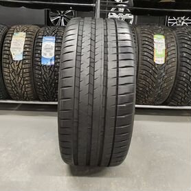 Michelin Pilot Sport 4 235/60 R18