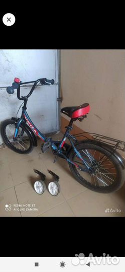 Детский трехколесный велосипед бу