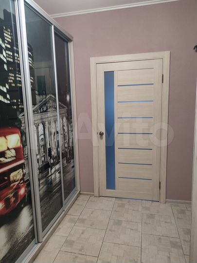 2-к. квартира, 57 м², 2/5 эт.