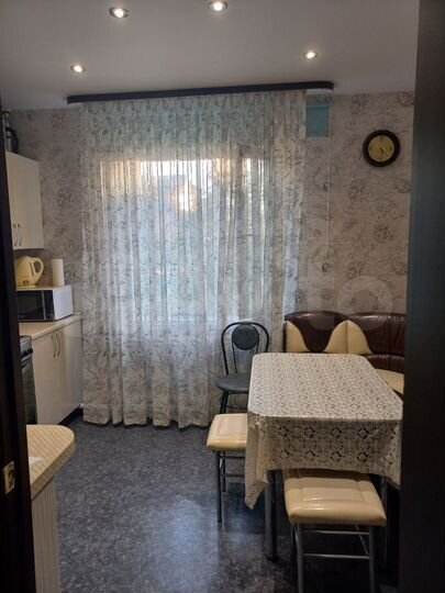 1-к. квартира, 38 м², 1/2 эт.