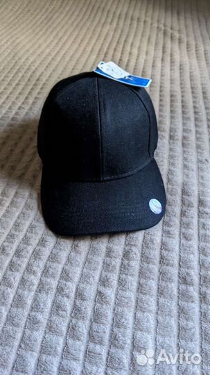 Новая бейсболка
