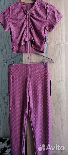 Спортивный костюм женский для фитнеса