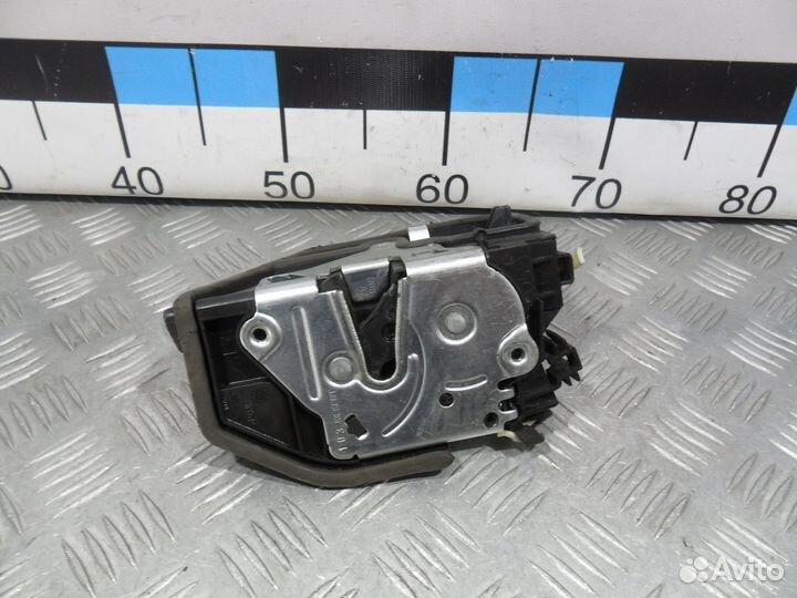 Б/У Замок двери задней левой BMW E90 F30 E60 F1