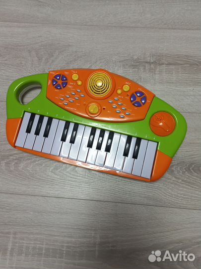 Детский синтезатор