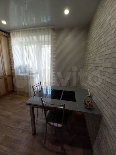 2-к. квартира, 67,6 м², 6/10 эт.