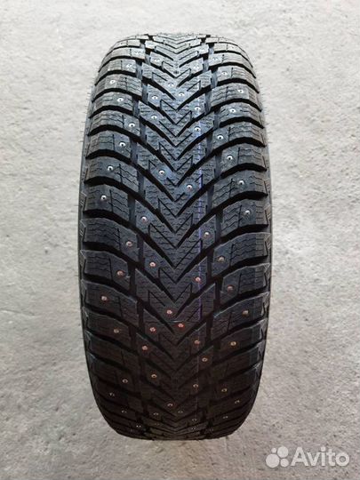 Nokian Tyres Hakkapeliitta 10p SUV 235/60 R18 107T