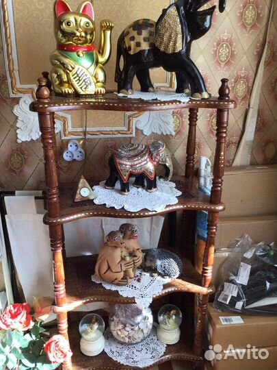 Этажерка из красного дерева Индия, инкрустация