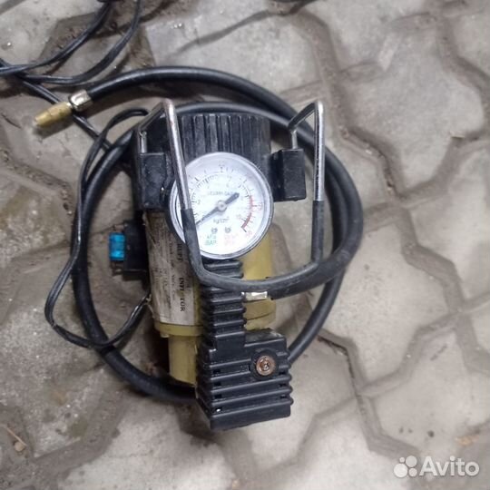 Насос автомобильный электрический