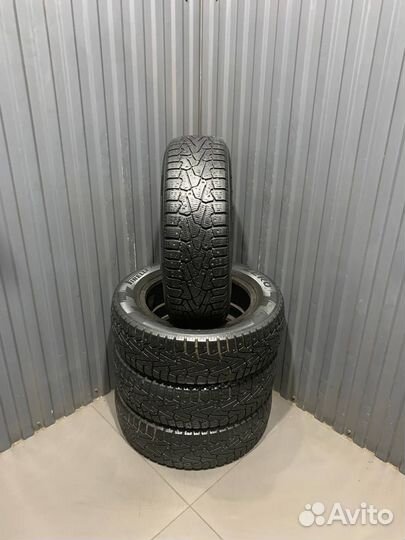 Pirelli Ice Zero 185/65 R15 92T