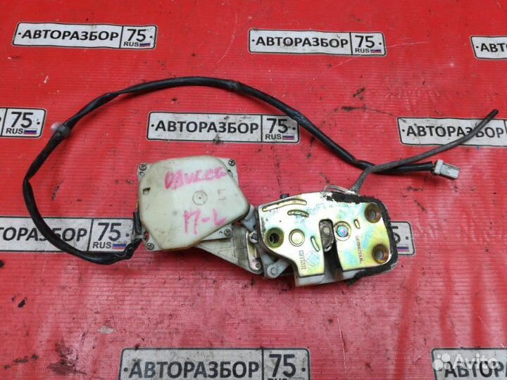 Замок двери передний левый Honda Odyssey RA3 F23A