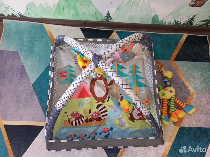 Развивающий коврик-манеж для детей с бортиками