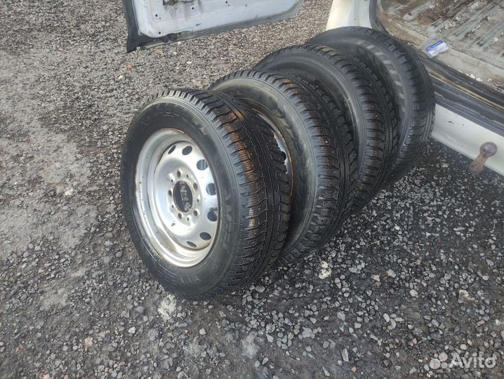 R15 Amtel NordMaster ST 205/65, PCD 5x139.7 DIA 98.5