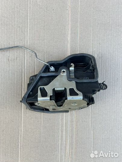 Замок передней левой двери Bmw X5 E70