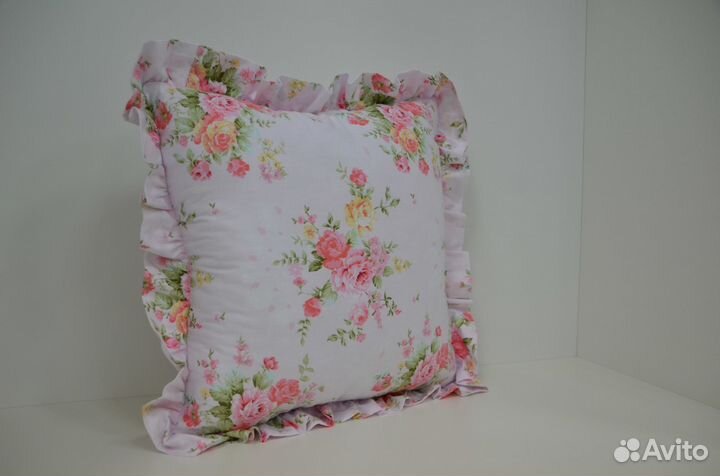 Декоративные подушки