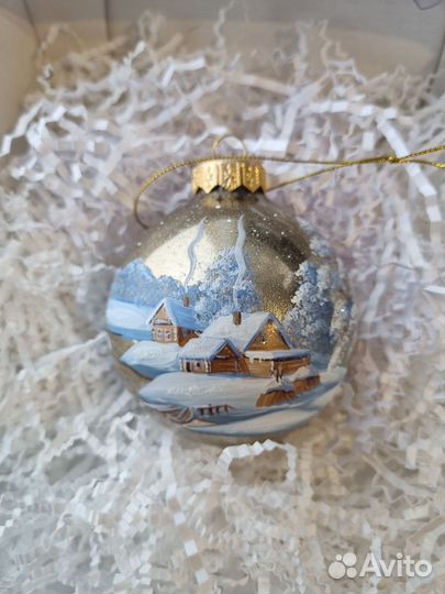 Расписной елочный шарик