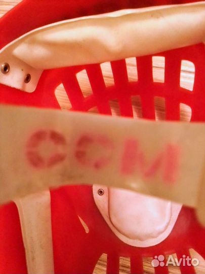 Хоккейный шлем