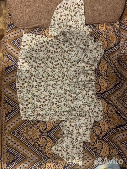 Вещи на девушку 42р