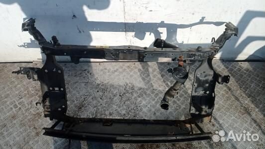 Передняя панель крепления облицовки (телевизор) nissan qashqai J10 +2 (9NK36G201)