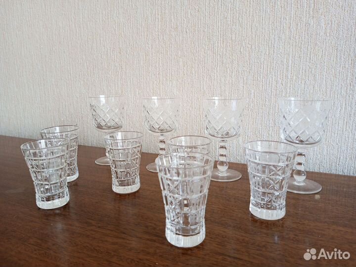 Фужеры и рюмочки хрустальные