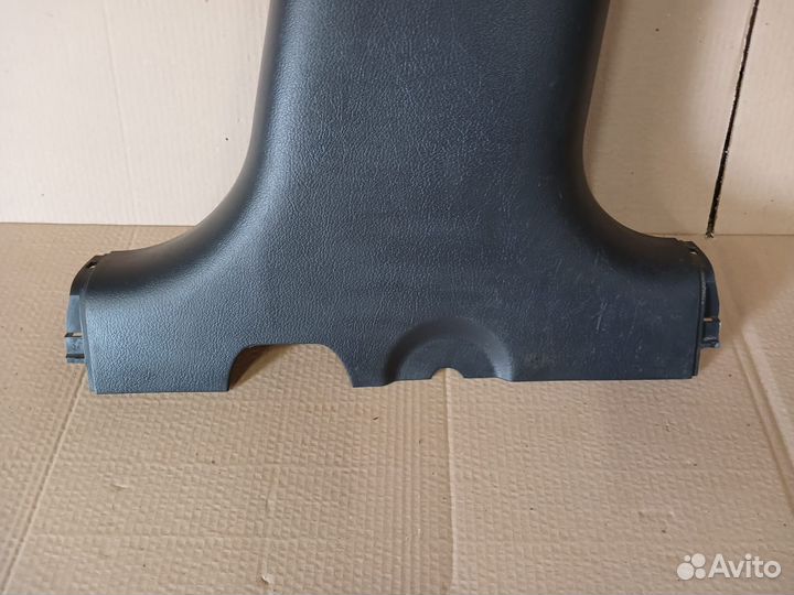 Накладка центральной стойки правая Chevrolet Aveo