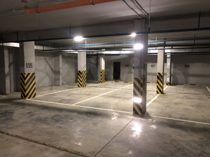 Машиноместо, 29 м²